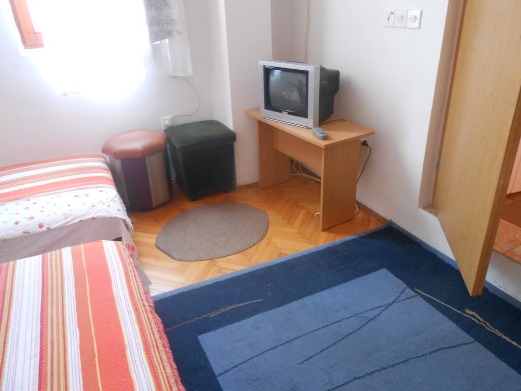 Apartments & Hostel Zdrava Hrana Mostar Pokoj fotografie