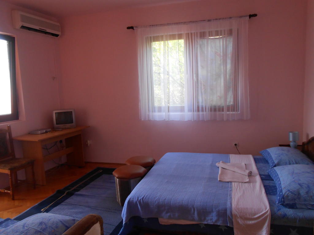 Apartments & Hostel Zdrava Hrana Mostar Pokoj fotografie