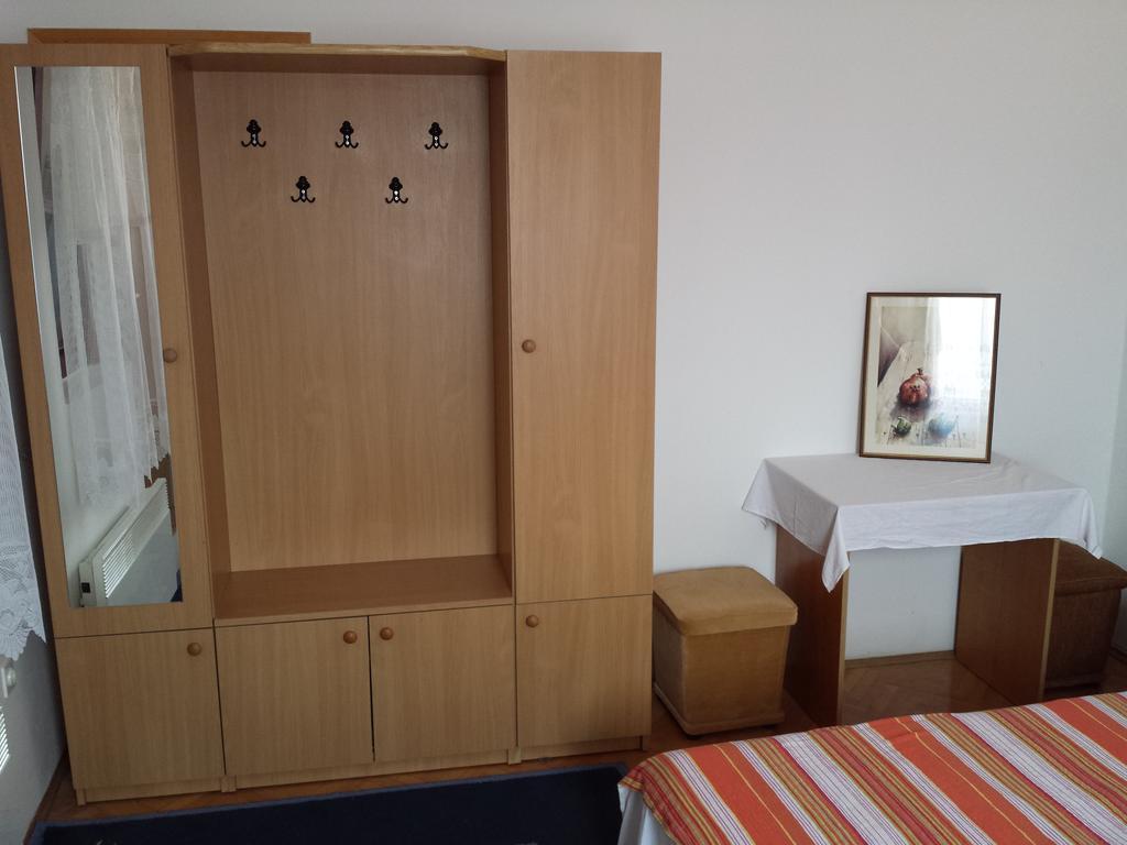 Apartments & Hostel Zdrava Hrana Mostar Pokoj fotografie