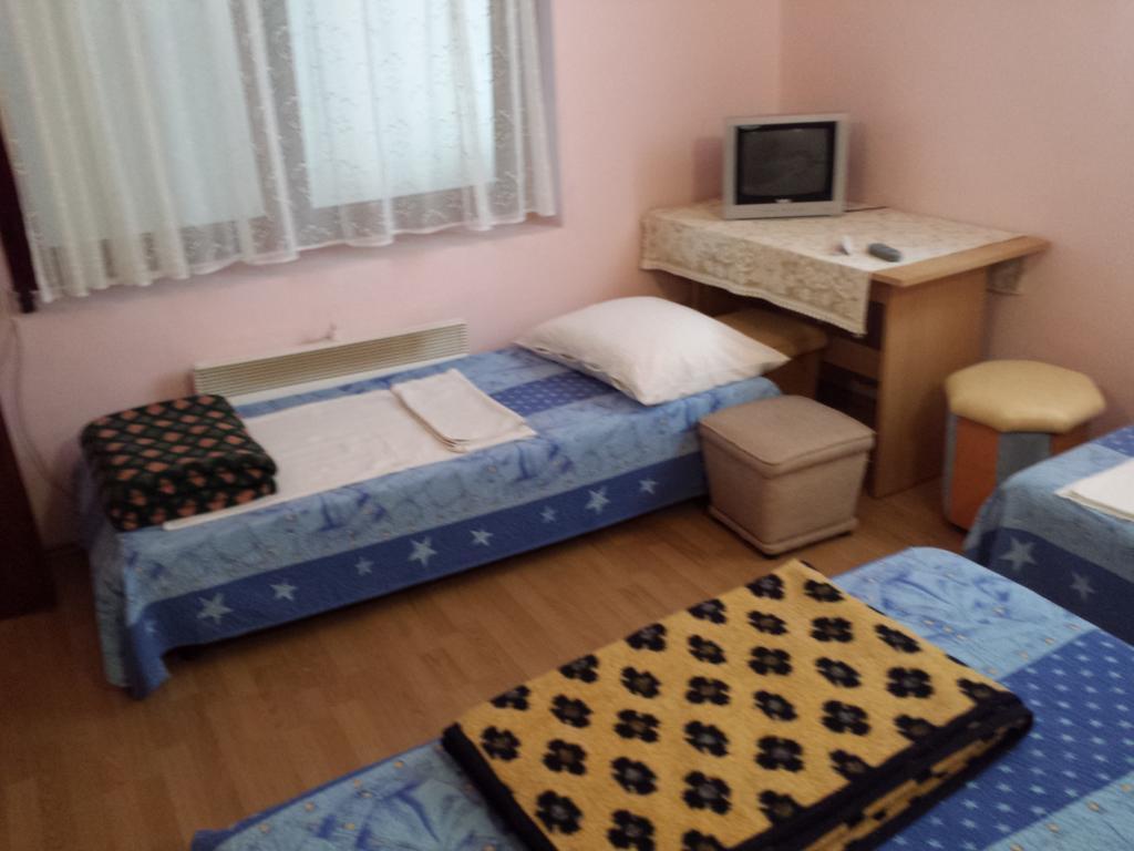 Apartments & Hostel Zdrava Hrana Mostar Pokoj fotografie